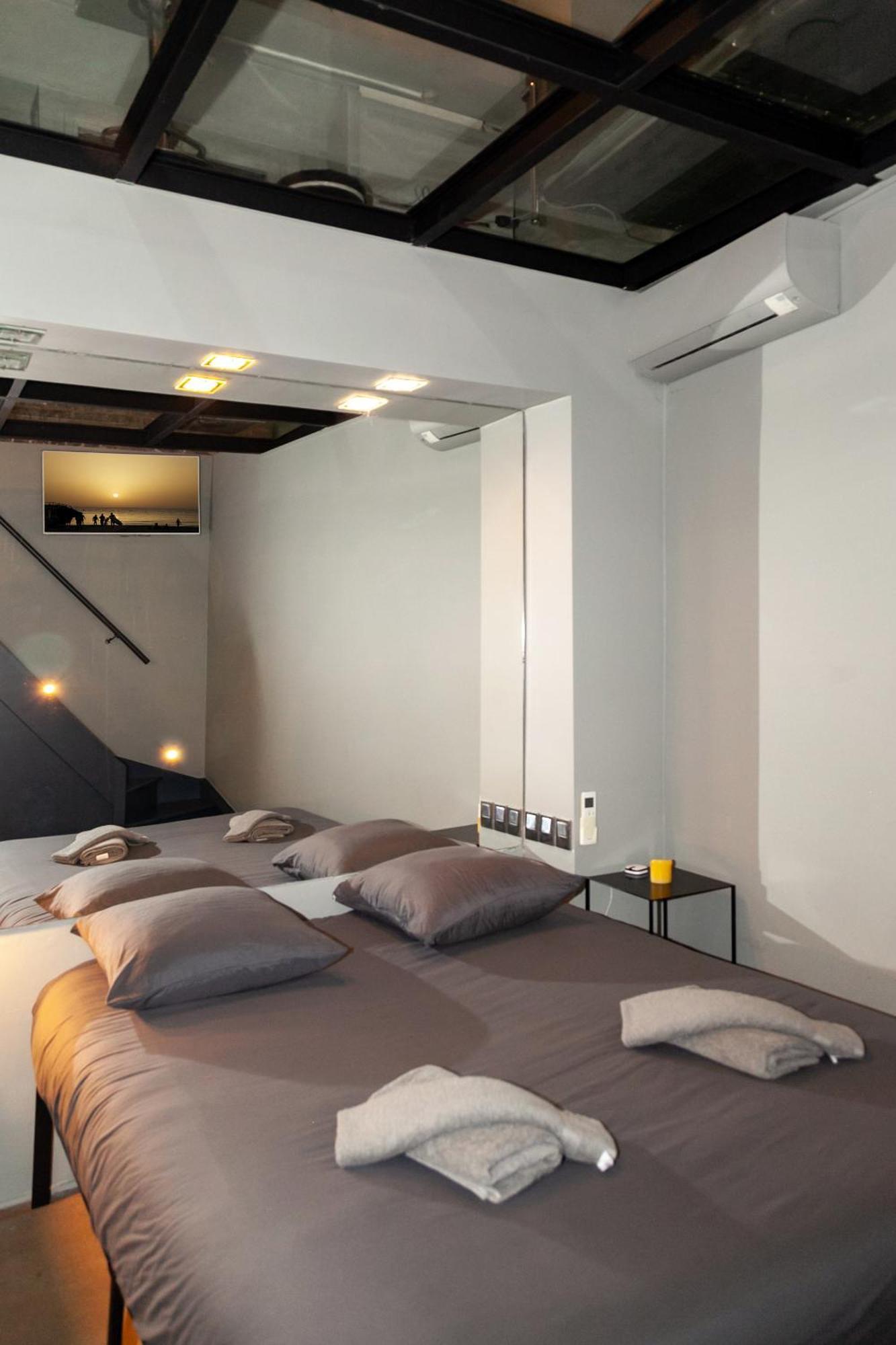Loft Atypique Avec Terrasse, Calme Et Cosy Apartamento Paris Exterior foto