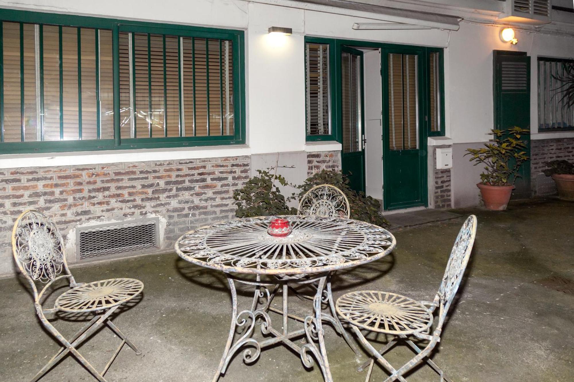 Loft Atypique Avec Terrasse, Calme Et Cosy Apartamento Paris Exterior foto