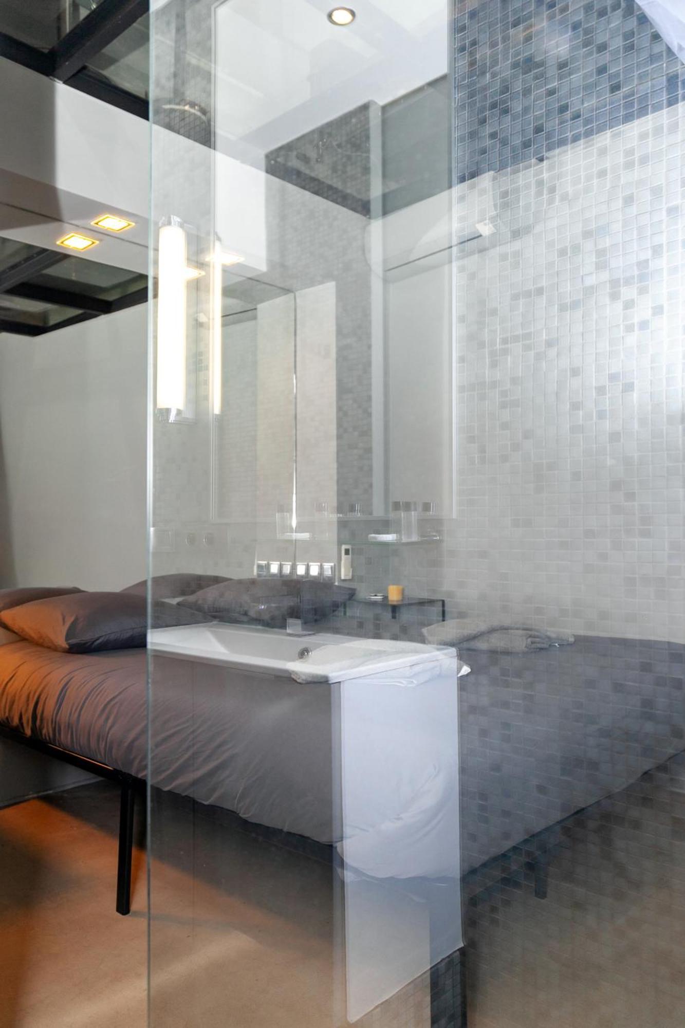 Loft Atypique Avec Terrasse, Calme Et Cosy Apartamento Paris Exterior foto